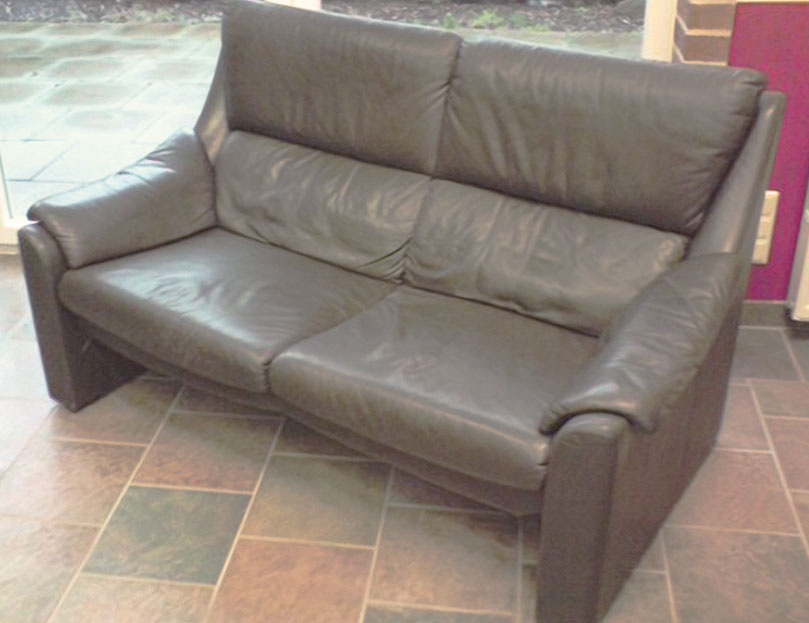 Restaurierung Vorher Sofa